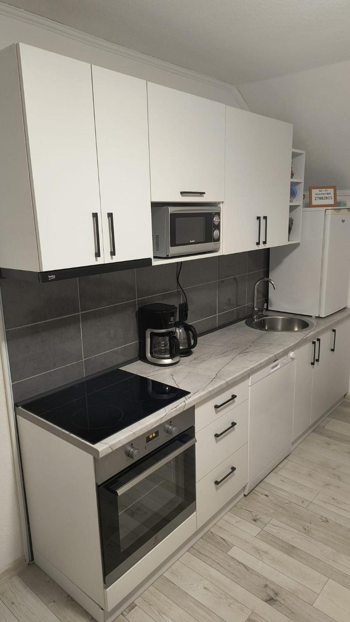 Apartment Gradina Korenica Exteriör bild